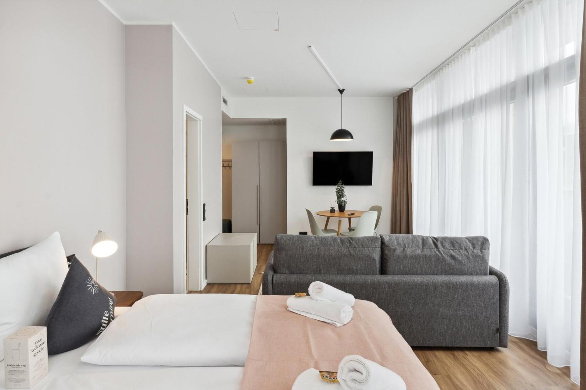 Limehome Magazinstr.